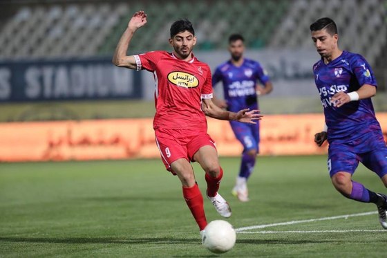 گزارش تصویری دیدار پرسپولیس و هوادار تهران