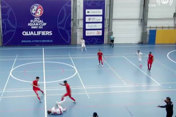 خلاصه بازی تیم ملی فوتسال افغانستان و تاجیکستان + فیلم و عکس