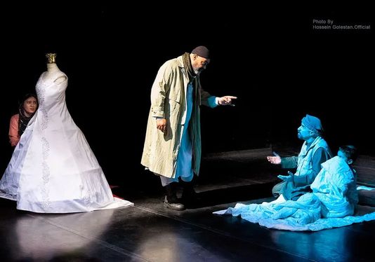 عکس‌هایی از تئاتر «مده‌آ در قندهار»