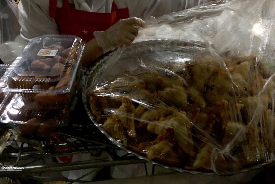 نگاهی به رویداد بین‌المللی «ماه امت» در گفتگو با چهره‌های مهاجر افغانستانی