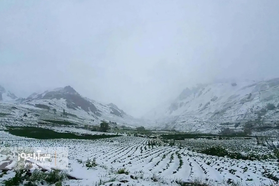 بارش برف در آخرین روز بهار در بامیان + عکس