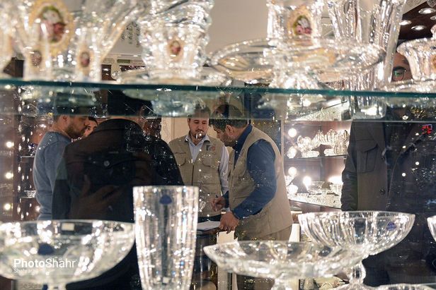 جامه پلمب بر تن بی‌قیمت‌ها