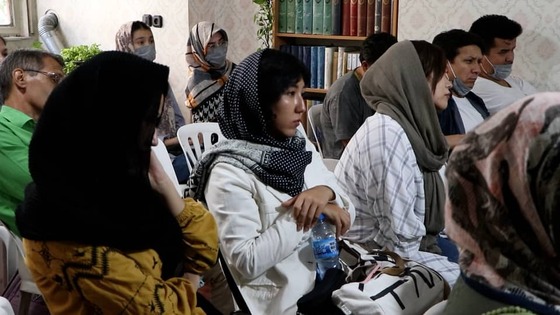 گزارشی از مراسم رونمایی کتاب گلشهر؛ خاطرات یک زمین شناس