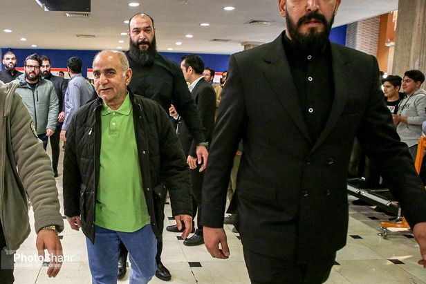 اکران «مطرب» با حضور پرویز پرستویی و محسن کیایی در سینما هویزه مشهد