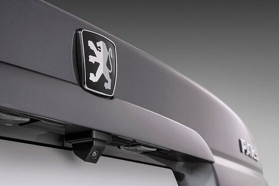 پژو پارس سفارشی ایران خودرو + مشخصات فنی و تصاویر