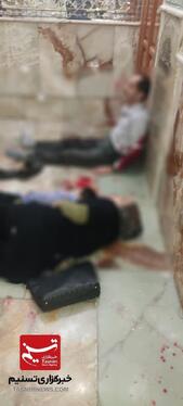 تصاویری تلخ از داخل حرم حضرت شاهچراغ(ع) پس از حادثه تروریستی