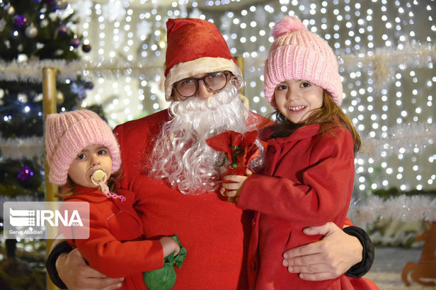 مراسم آغاز سال نو میلادی در کلیسای سرکیس مقدس تهران + تصاویر