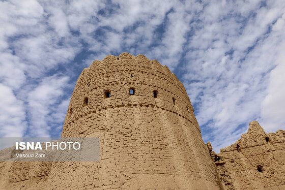 ایران زیباست | قلعه سریزد