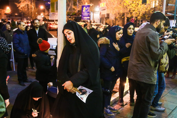 شام غریبان مردم تهران برای سردار سلیمانی + تصاویر