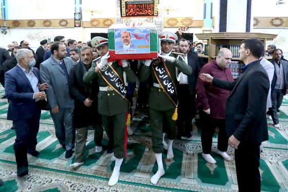 برگزاری مراسم تشییع و وداع با پیکر رستم قاسمی با حضور رئیسی و اعضای دولت