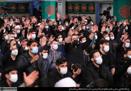 دومین شب مراسم عزاداری شهادت حضرت زهرا (س) با حضور رهبر معظم انقلاب + تصاویر