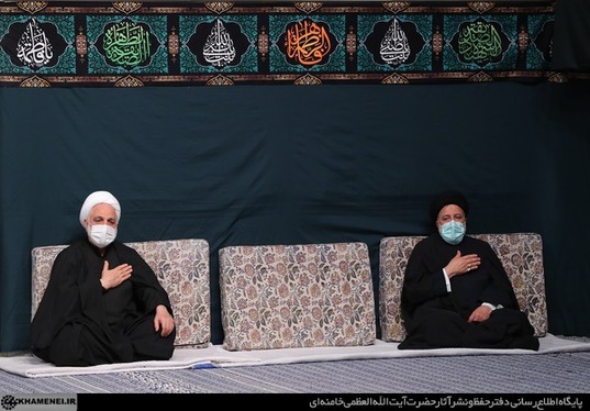 دومین شب مراسم عزاداری شهادت حضرت زهرا (س) با حضور رهبر معظم انقلاب + تصاویر