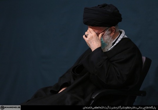 دومین شب مراسم عزاداری شهادت حضرت زهرا (س) با حضور رهبر معظم انقلاب + تصاویر
