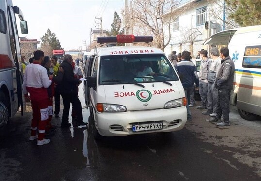 مصدومیت ۶۵ نفر در انفجار کارخانه رنگ‌سازی آذرشهر + تصاویر و جزئیات