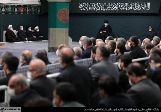 عزاداری شهادت حضرت‌ زهرا‌ (س) با حضور رهبر معظم انقلاب + تصاویر