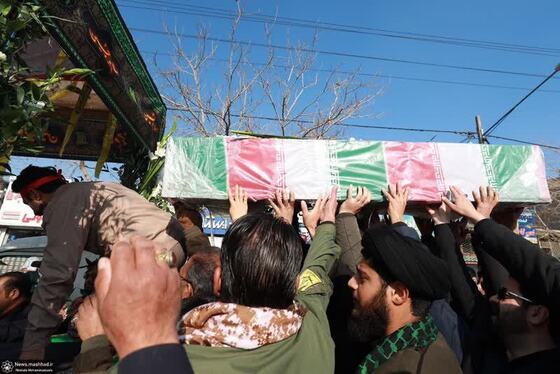 شهید گمنام وطن در آغوش حاشیه شهر آرام گرفت 