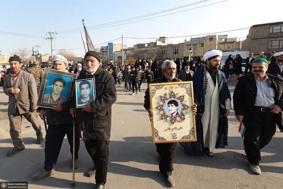 شهید گمنام وطن در آغوش حاشیه شهر آرام گرفت 