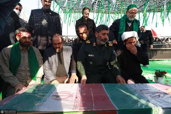 شهید گمنام وطن در آغوش حاشیه شهر آرام گرفت 