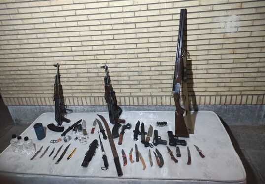 ۱۰۰ نفر از اراذل اوباش و سارقان مسلح سیستان و بلوچستان در دام وزارت اطلاعات، سپاه و فراجا + تصاویر