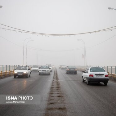 مه‌گرفتگی شدید در اهواز + تصاویر
