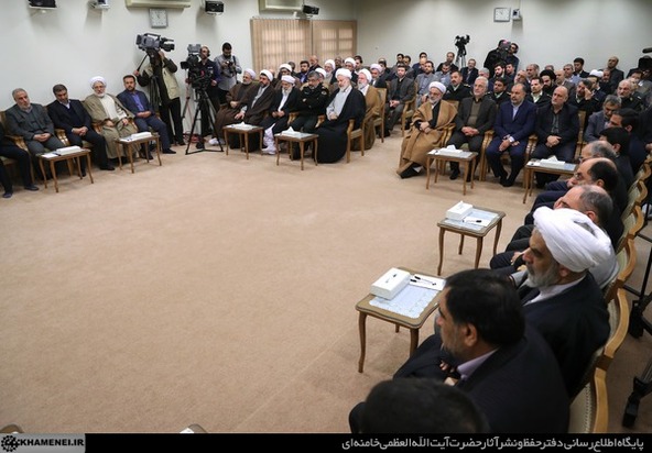 رهبر معظم انقلاب: ایستادگی ملت ایران در برابر آمریکا حقیقتی جذاب برای دنیا است