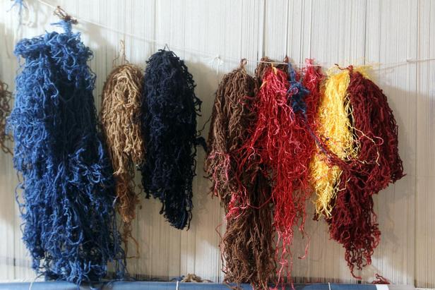 رنج‌هایی که در تار و پود زندگی قالی‌بافان گره می‌خورد