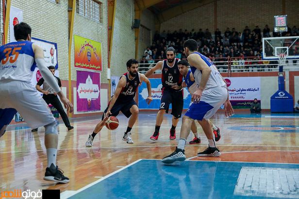 پارسا در جدالی نزدیک مغلوب میهمان خود، شیمیدر قم، شد