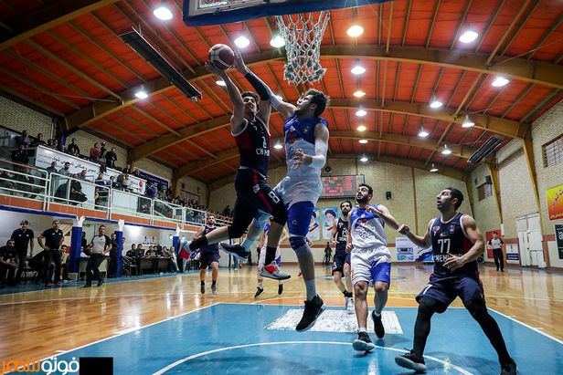 پارسا در جدالی نزدیک مغلوب میهمان خود، شیمیدر قم، شد