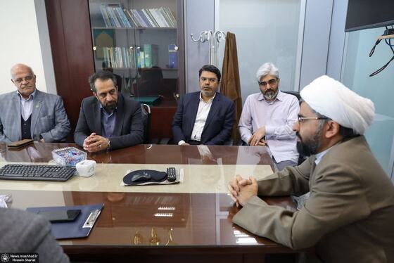بازدید سرپرست شهرداری از شورای شهر مشهد به مناسبت روز ملی شوراها