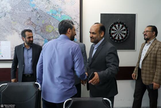 بازدید سرپرست شهرداری از شورای شهر مشهد به مناسبت روز ملی شوراها