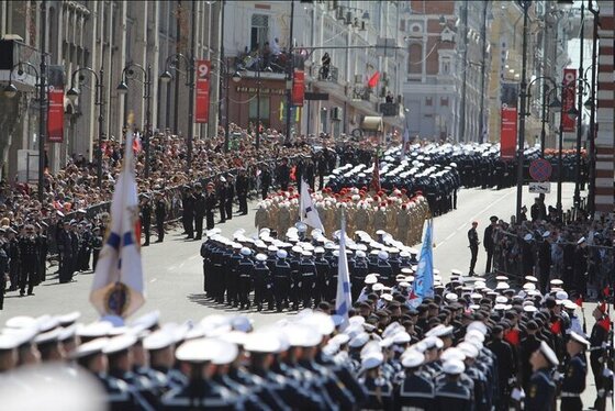 رژه نظامی «روز پیروزی» در میدان سرخ مسکو + عکس