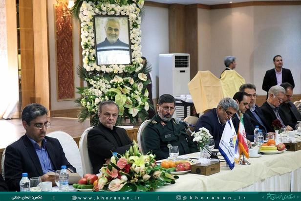 ارکان حکومت، برای حمایت از کارآفرینان و فعالان اقتصادی پایه کار آمده‌اند