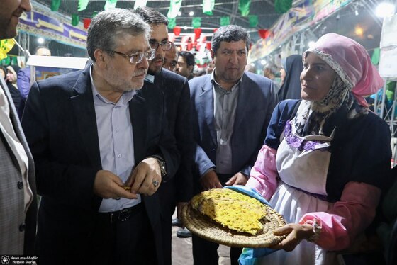 بازدید شهردار مشهد مقدس از جشنواره‌های ریحان شهر و نسیم کرامت در بوستان‌های ریحانه و بهار + تصاویر