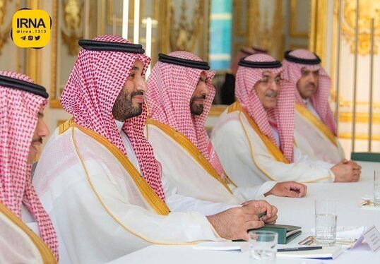 مکرون با بن سلمان در فرانسه دیدار کرد + تصاویر