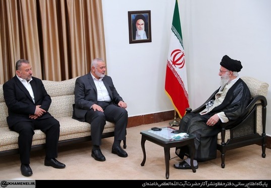 اسماعیل هنیه با رهبر معظم انقلاب دیدار کرد + تصاویر