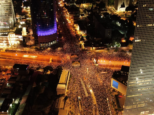 اعتراض صدهزارنفری علیه نتانیاهو در تل آویو (۳ تیر ۱۴۰۲) + فیلم و تصاویر