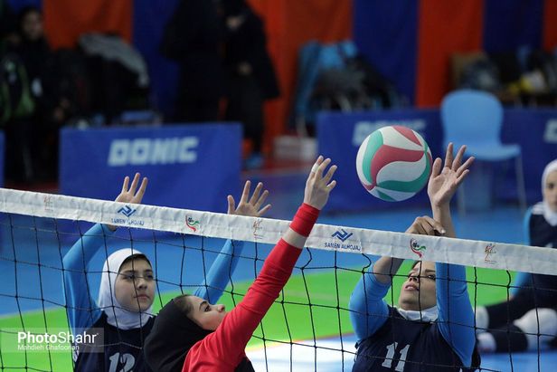 مشهد نایب‌قهرمان والیبال نشسته بانوان کشور شد