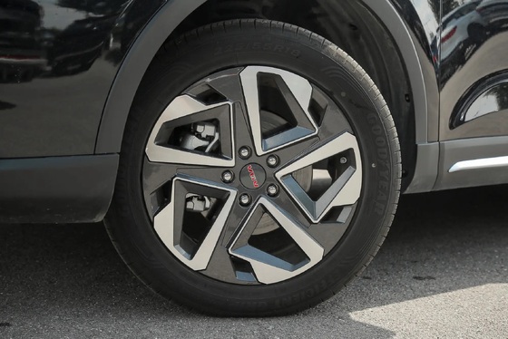 مشخصات خودروی VGV U75 پلاس + تصاویر