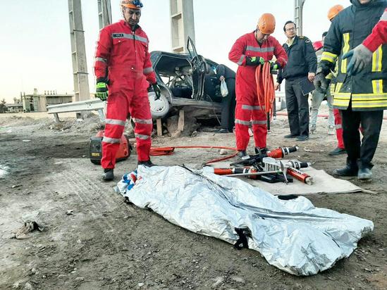 برخورد مرگبار سواری پراید با تیر برق فشار قوی