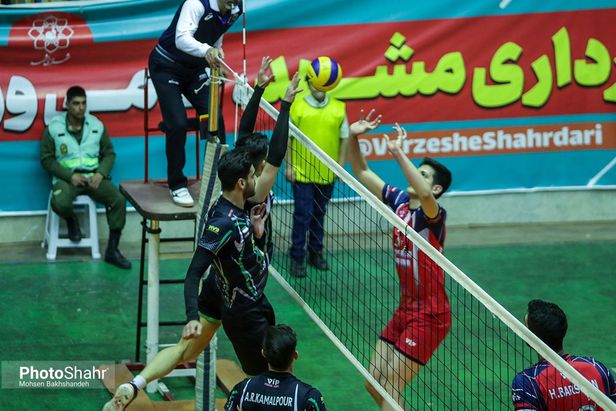 پیام به بی‌تجربگی خود باخت