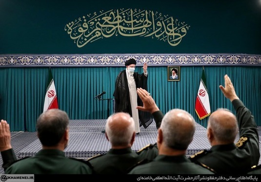 رهبر معظم انقلاب در دیدار با فرماندهان سپاه پاسداران: سپاه بزرگترین سازمان ضد تروریستی دنیاست | نمیگویم انتقاد نباشد؛ انتقاد باید همراه با اعتماد باشد + ویدئو