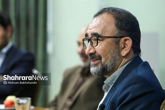 عکس | نشست خبری استاندار خراسان رضوی (جمعه ۳ شهریورماه)