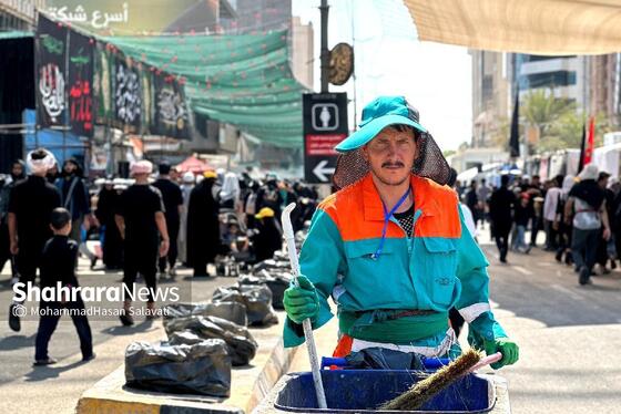 عکس | خدمت رسانی پاکبانان مشهدی به زائران اربعین در نجف اشرف