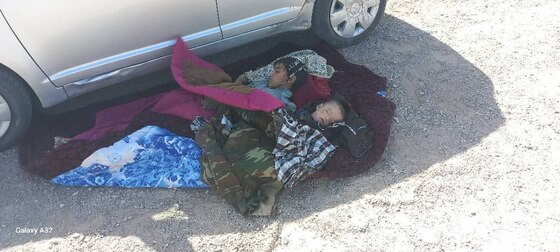 زلزله افغانستان تاکنون جان ۳۲۰ نفر را گرفت + تصاویر