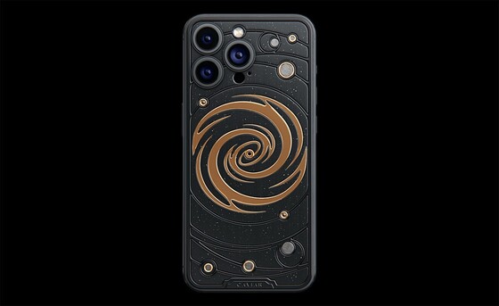 در ساخت این آیفون ۱۵ از تکه‌های واقعی شهاب سنگ استفاده شده است + عکس