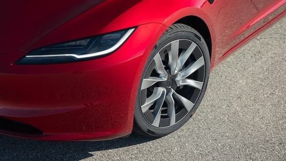 تصاویری از تسلا مدل ۳ جدید ۲۰۲۴