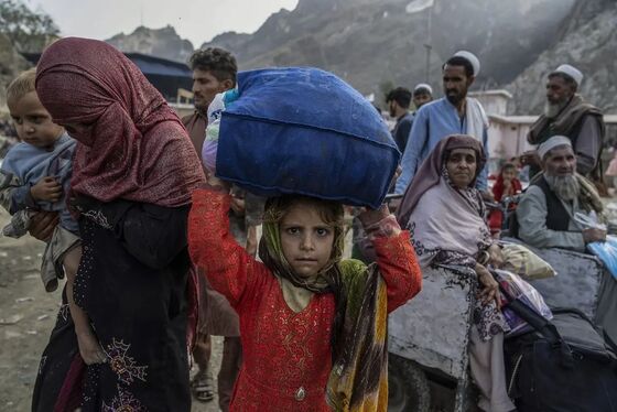 گروه بین‌المللی بحران: اخراج مهاجران از پاکستان منطقه را در معرض تهدید‌ قرار می‌دهد