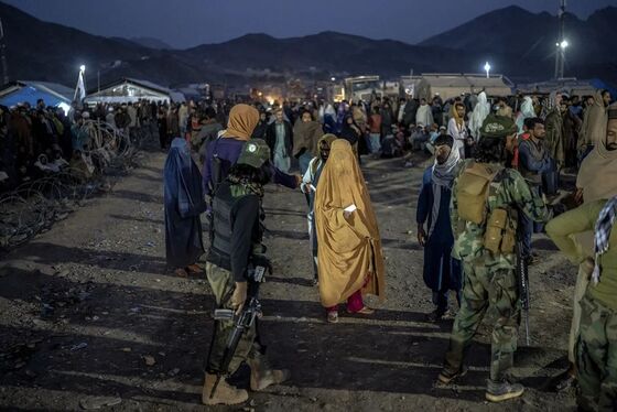 گروه بین‌المللی بحران: اخراج مهاجران از پاکستان منطقه را در معرض تهدید‌ قرار می‌دهد