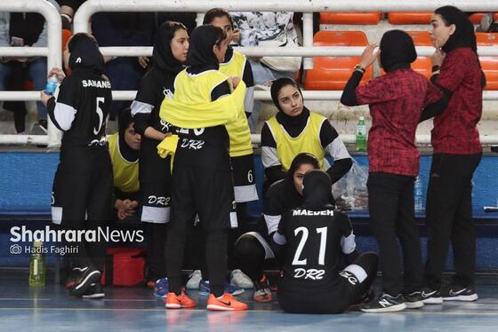 لیگ برتر فوتسال بانوان | مسابقه تیم مبل کلاسیک مشهد و آوا آباندخت البرز