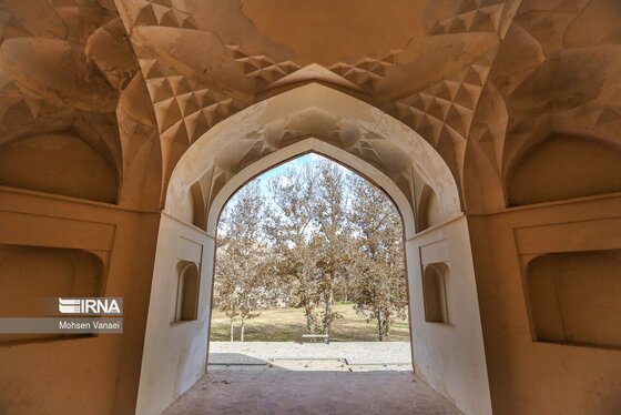 ایران زیباست | عمارت خورشید